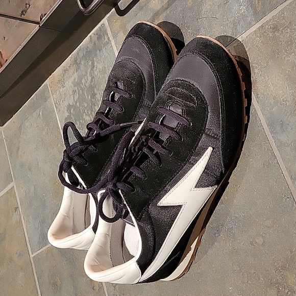 Marc Jacobs Sneaker - Picture 1 of 8